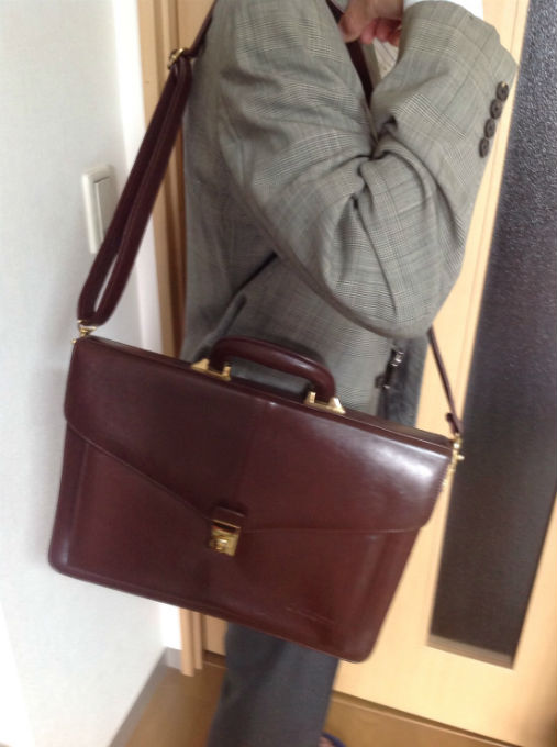 品良く魅せてくれるギャロッティのビジネスバッグをレビュー - 【OGA】大人なメンズの鞄・バッグ専門サイト