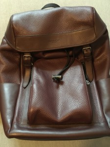 高級感抜群！アウトレットで購入したCOACH（コーチ）のリュックサックをレビュー - 【OGA】大人なメンズの鞄・バッグ専門サイト