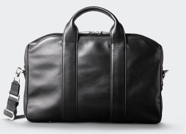 黒 ブラック 永遠の定番カラーから高級鞄 メンズバッグを29選 Oga 大人なメンズの鞄 バッグ専門サイト