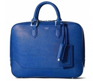 薄い・薄型、軽い・軽量、小型コンパクトなサイズのビジネスバッグ23選 - 【OGA】大人なメンズの鞄・バッグ専門サイト