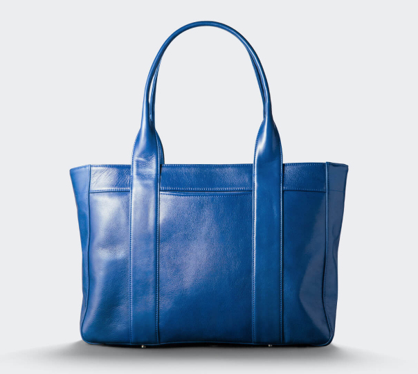 青 ブルー のメンズトートバッグを人気ブランドから10選 Oga 大人なメンズの鞄 バッグ専門サイト